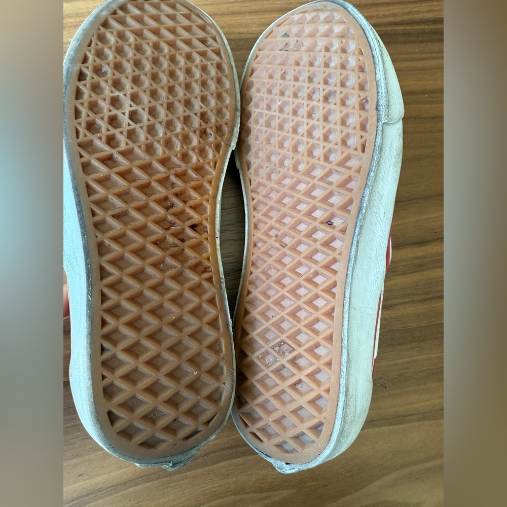 Vans Red Polka Dot Slip-On Shoes- Size 8 - Picture 5 of 5